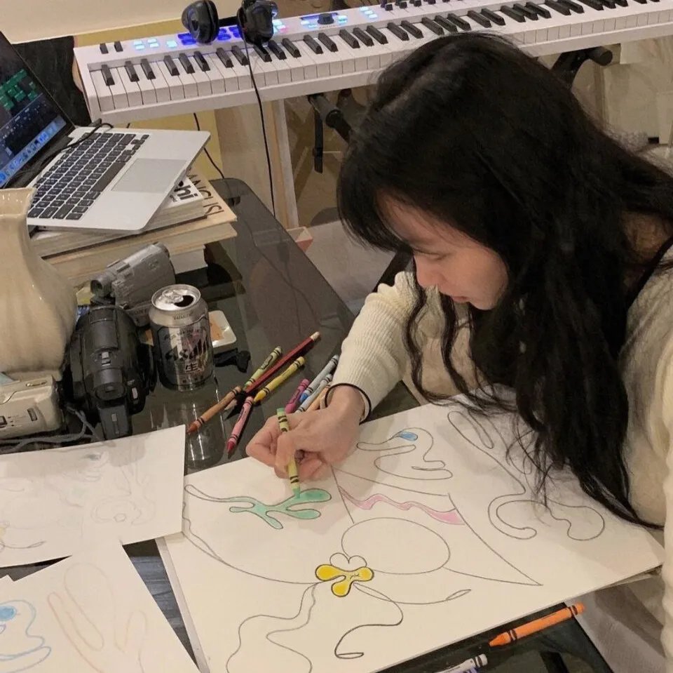 梧桐深院锁清秋